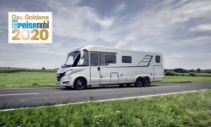 Press picture "Goldenes Reisemobil Hymer B-Class MasterLine I 880"