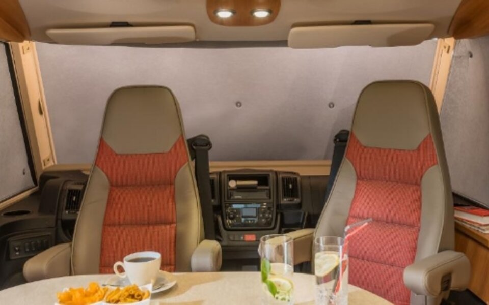 Isolation intérieure cabine pour HYMER Exsis-i 2013-17