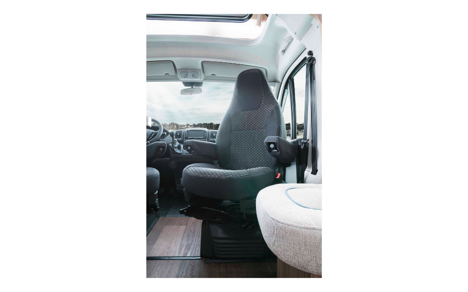Seat cover graphite >2014 HYMER Camper Van