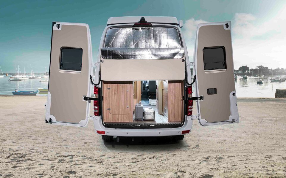 Isolation thermique rabattable pour les portes arriéres Mercedes Sprinter 2018