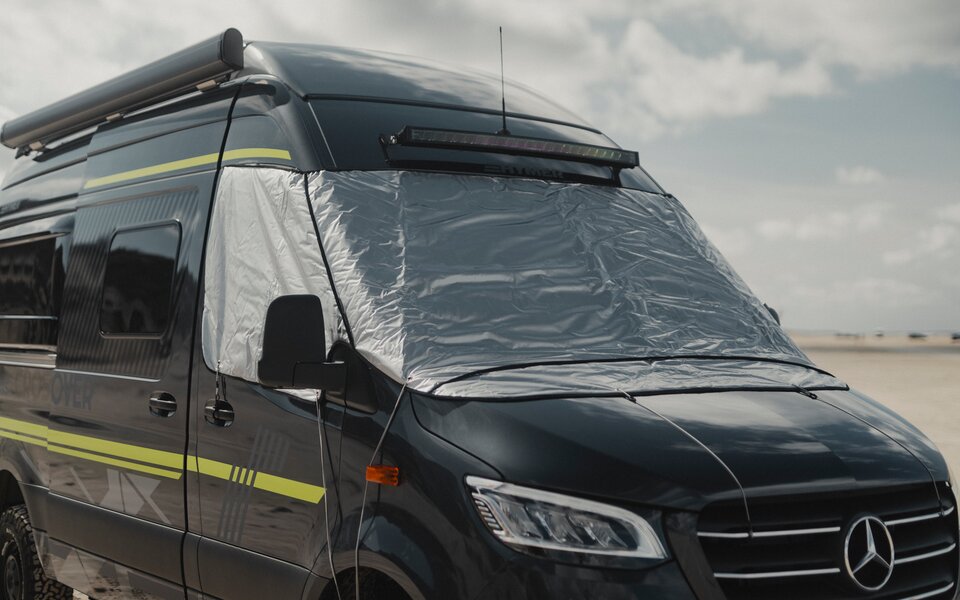Natte isolante pour pare-brise Mercedes Sprinter à partir de l`AM 2018