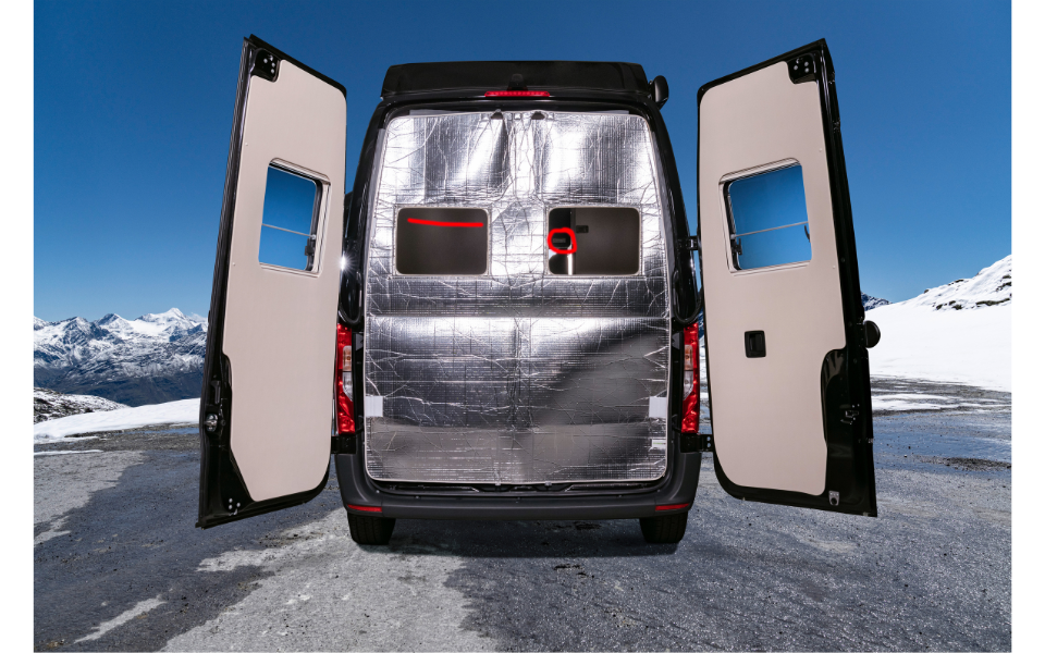 Isolation arrière relevable pour les portes arrières HYMER Campervan Free S 600