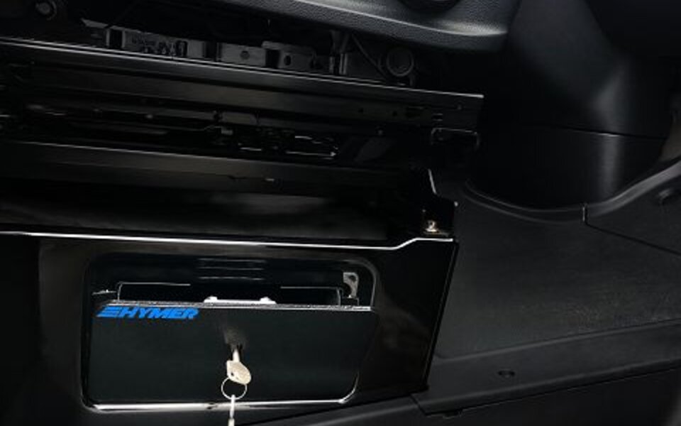 Safe for semi integrated models Mercedes Benz seat console