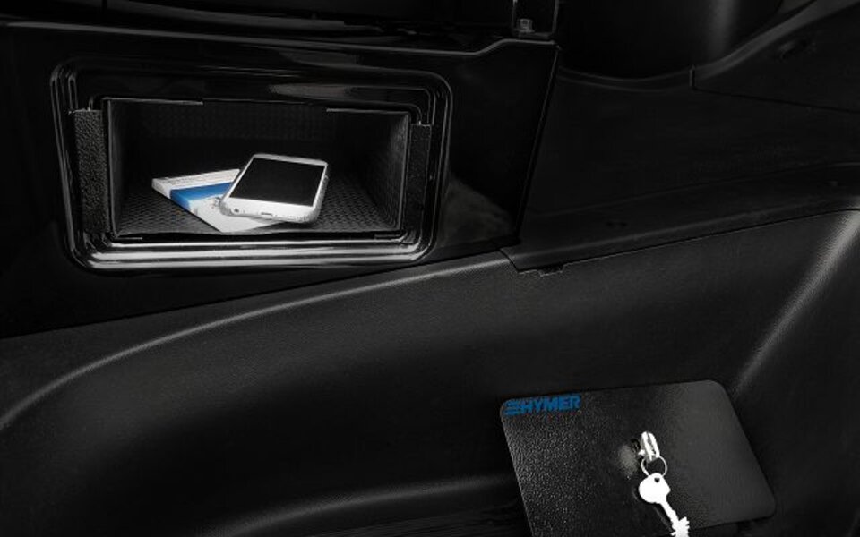 Safe for semi integrated models Mercedes Benz seat console