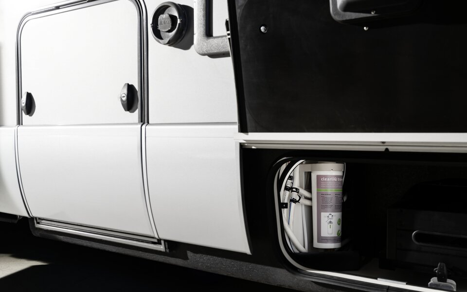 Vandfilter clearliQ travel, drevet af Grünbeck
