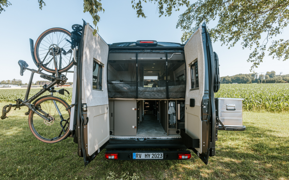 Myggenet bag i autocamperen Fiat Ducato