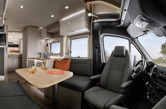 hy20_ts_695_den_tippri_i_sitzg