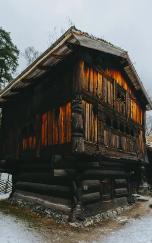 Historische Holzhütte